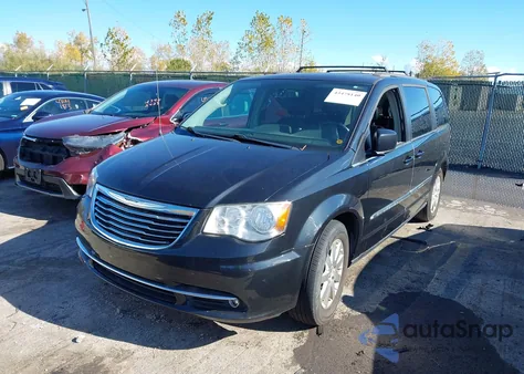 2015 Chrysler Town & Country Touring from USA, damaged, VIN 2C4RC1BG4FR553358